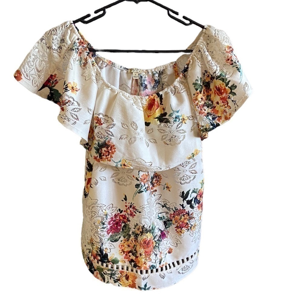 𝅺lily White Off The Shoulder Blouse S